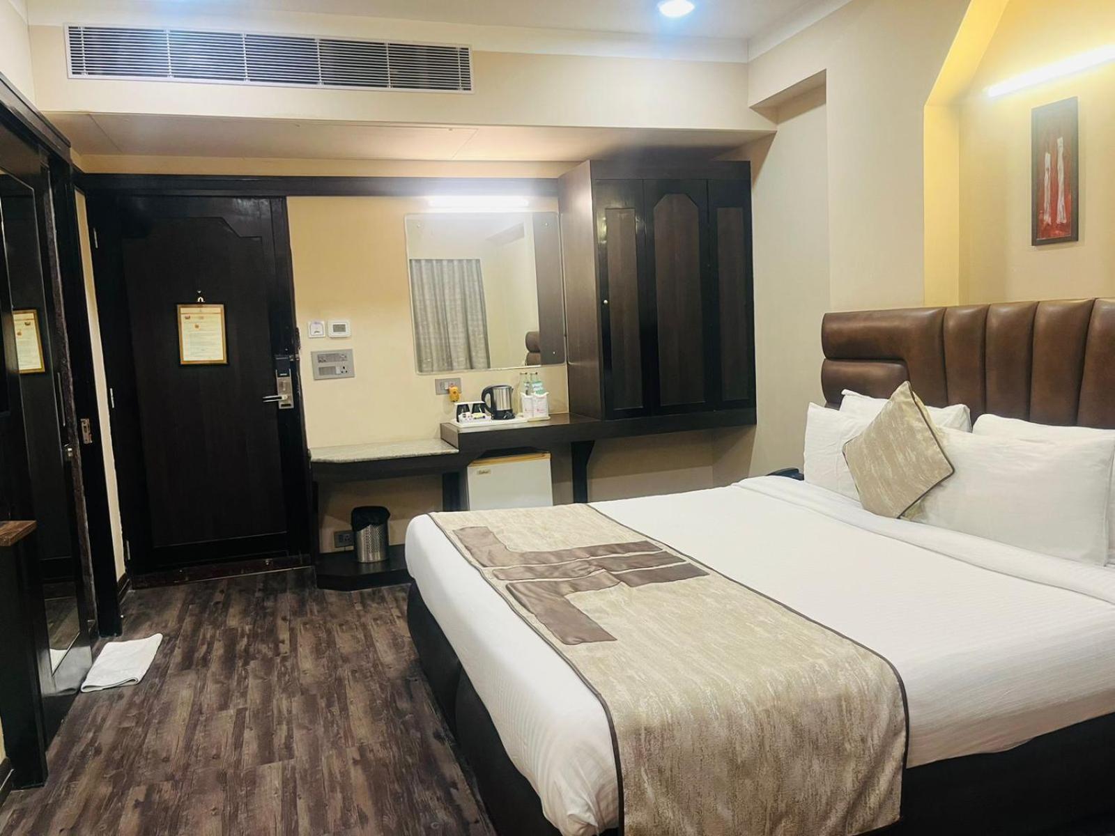 Hotel Rajmahal Gauháti Kültér fotó